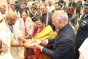 Honorable President of India visits Akshaya Patra’s Vrindavan Kitchen